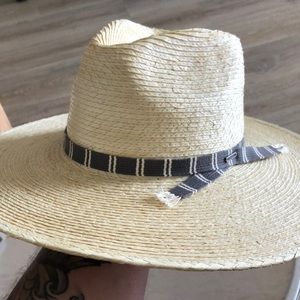 Brixton Leigh straw fedora